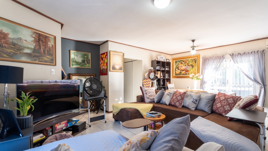 To Let 3 Bedroom Property for Rent in Paarl Central East Western Cape